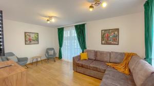 DreamView Apartment with private parking