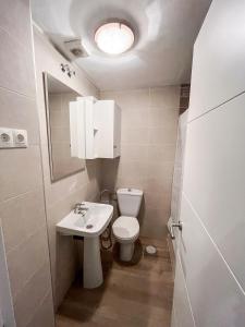 Amplio apartamento en Av. Carlos Haya