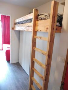 Les Balcons PROCHE PARC NATIONAL VANOISE appartements 2 pieces 5 pers : photos des chambres