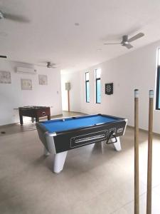 DPristine 1BR walking to Legoland Netflix by STAY