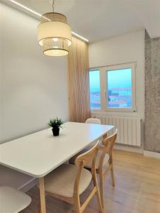 Vistas preciosas recién reformado 2 dormitorios dobles