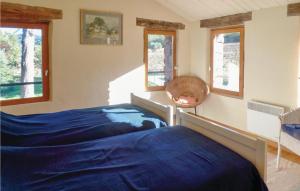 Maisons de vacances Awesome Home In Gonfaron : photos des chambres