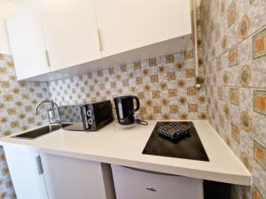 GregBnb - Studio Design 25m2 - Ascenseur - WiFi - 10Min Gare