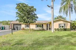 Naples Nirvana - Golden Gate