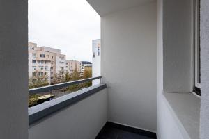 Jagiellońska 4 Prywatne mieszkanie z balkonem i bezpłatnym parkingiem 300m od Stadionu Narodowego