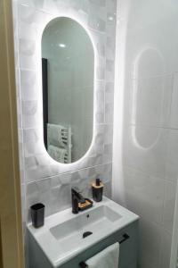 SPA, TERRASSE plein centre et proche gare