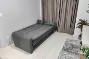 1 Apto em Canasvieiras 2 quadras mar e no centro edf camila