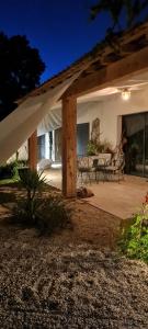 Maisons de vacances Gite les 2 cedres : photos des chambres