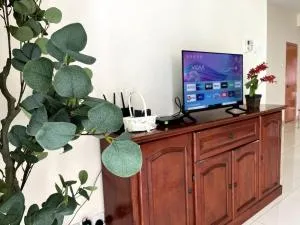 Homestay TTDI ADINA 710 Shah Alam,Sek 13,MSU,3Bedroooms - Kampong Melayu Kebun Bunga