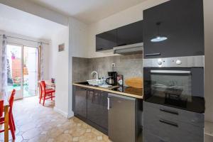 Appartements Les Platanes : photos des chambres