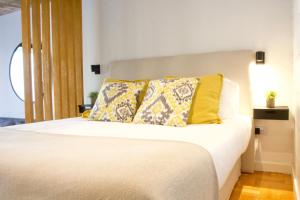 Explore Palermo Stunning Chic "Oasis" powered by Argenhost -1D-
