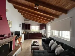 House near the Athens Airport, Spata. - Spáta