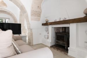 Trulli Julia con piscina by Wonderful Italy