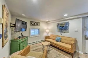 Cozy Ventnor Getaway Walk to Public Beach! - Margate City