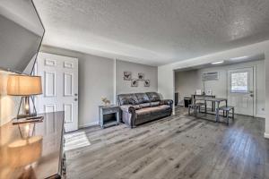 The Regulators Cabin Near Grindstone Lake