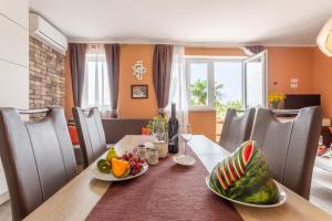 Mediterranean terrace with bbq, swimming pool and sea view