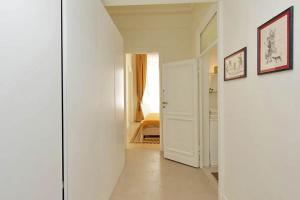 ELEGANT APARTMENT IN THE HEART OF ROME-NAVONA AREA