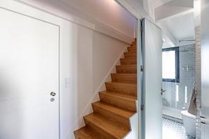 O Aleph, irresistible duplex apt. wAC and balcony