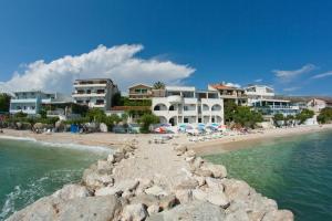 Villa Tamaris on the beach