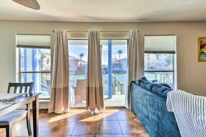 Padre Island Retreat on Canal - 2 Mi to Beach! - 帕德雷岛 Padre Island Retreat on Canal - 2 Mi to Beach! - 帕德雷岛