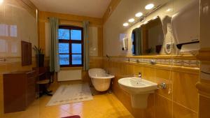 HOTEL - Pałac Słonowice