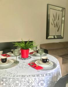 Sinta-se em Casa! Ap Novo, Aconchegante e Funcional- Ótima localização