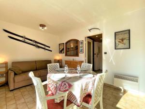 Appartements Studio cosy avec balcon, proche centre et telecabine – Briancon - FR-1-330C-137 : photos des chambres