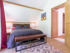 Maison neuve à Grust pour 12 personnes, 4 chambres, WIFI, parking, linge et ménage inclus - FR-1-402-110