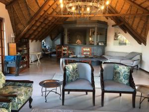 Oak Tree Lodge, Beaulieu, Kyalami