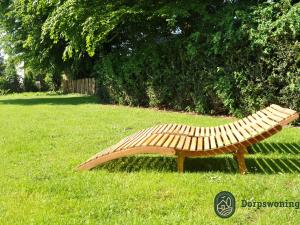 Cottage in Leenderbos with BBQ & Garden