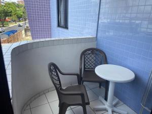 Apart na Pajuçara em frente as piscinas naturais