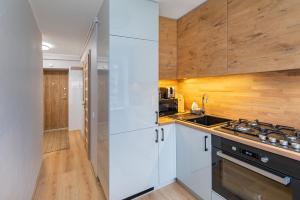 Modern n lovely apartment by Polo Apartments