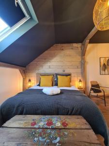 B&B / Chambres d'hotes La suite Melusine - SPA : photos des chambres