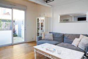 Appartements EXIGEHOME - Maison Cosy en plein centre de Versailles : photos des chambres