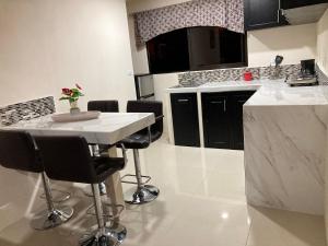 Hospedaje Ana Lu 2, Only 10 minutes from airport