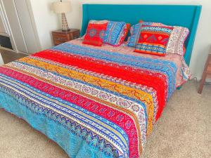 SW Arizona decorated 1 bedroom condo poolhot tub