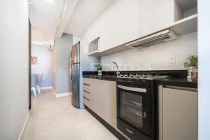 Mario Guilherme - Apto - 303 - Lindo apartamento condomínio de alto padrão com piscina e academia.