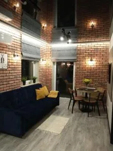 AGAR HOUSE Reymonta - 沃姆扎