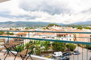 Kalamata Old City - Minimal Urban Retreat