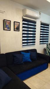 Davao Transient Villa with 24hrs security guard BBQ Grill , Free Parking and Wifi