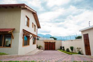 ItsaHome Vacations - Casa de Campo Atuntaqui