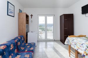 Apartments Mirko R 