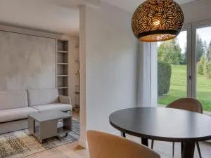 Studio rénové avec terrasse à Megève - Proche pistes et golf, parking et wifi inclus - FR-1-453-299 - Le Planellet