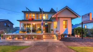 The Dannebrog Lodge - Low Head