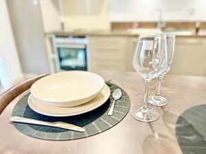 Appartements L'atelier Chic - Wifi fibre - Parking privee - Balcon - NETFLIX : photos des chambres