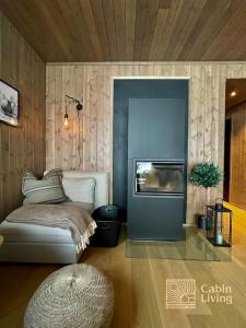 New ski in-out apartment with sauna in Hafjell