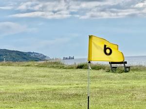 SEAVIEW self-catering coastal bungalow in rural West Wight