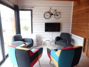 Chalets Chalet cosy climatise avec parking et Internet : photos des chambres