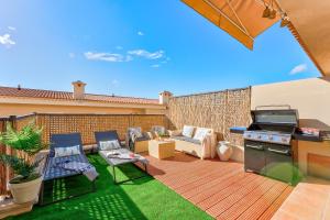 Townhouse Beach House - Relax, panoramic sea view and pool area