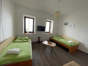 Savin Apartments